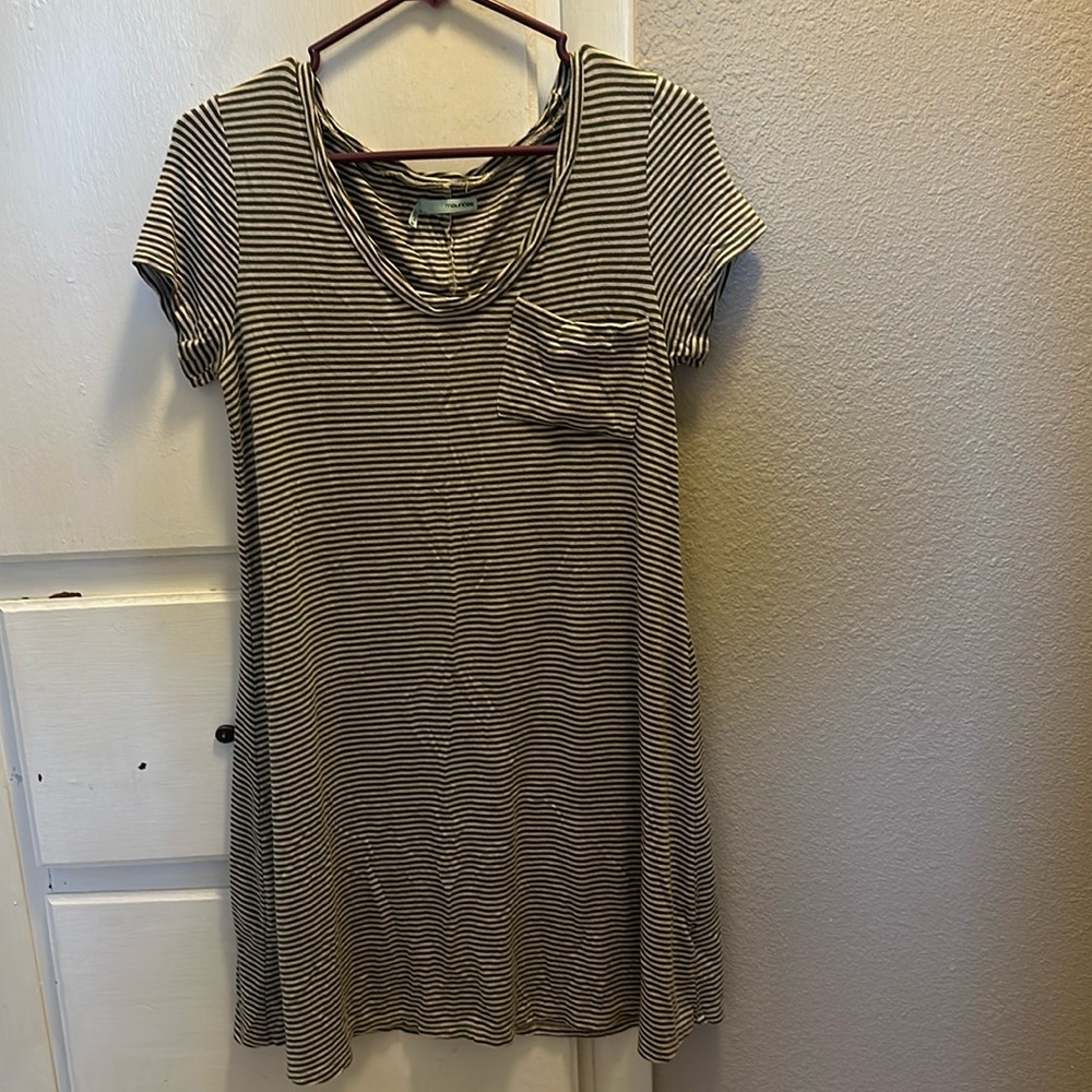 Women’s size small Maurice’s dress